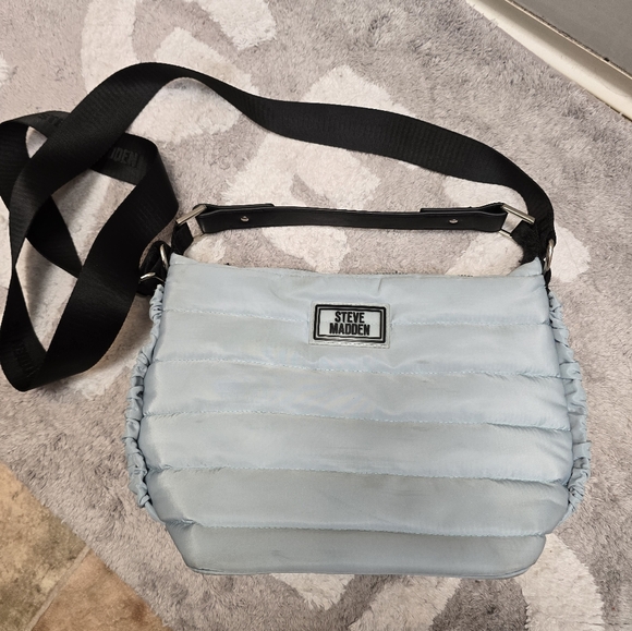 Steve Madden Puffer Bag - Picture 2 of 7